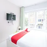 Reddoorz Near Sc Vivocity Mall 2